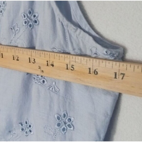 Jillian Jones 100% Linen Sleeveless Top Womens Large Blue Embroidered Eyelet - Picture 6 of 9